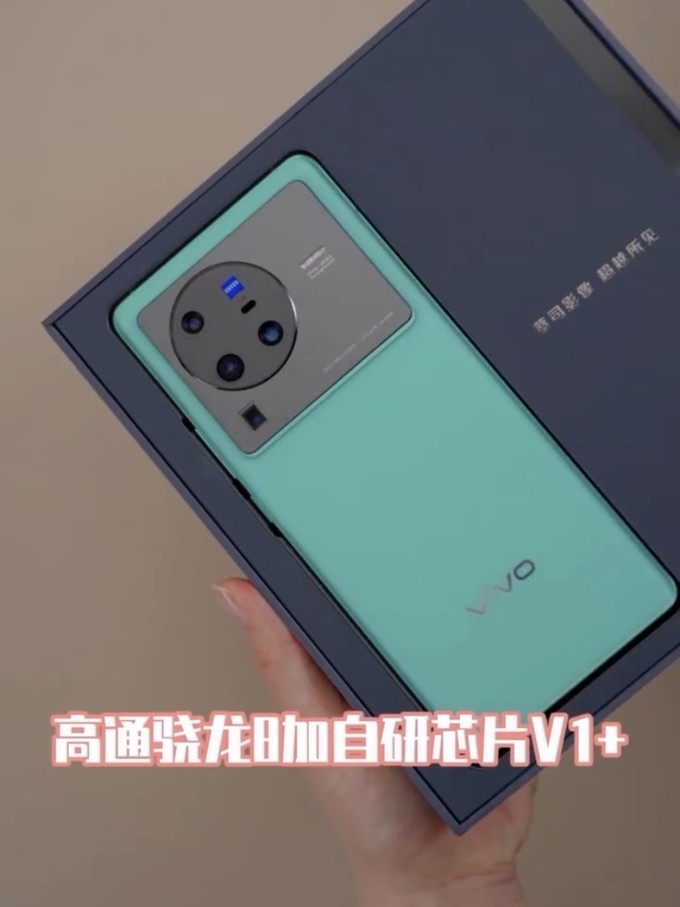 同一部手机怎样登录两个微信号码(如何在同一台手机上同时登录两个微信账户？)